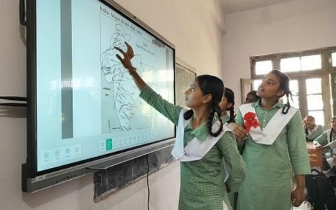 Routes2Roots携手塔塔classsedge，推动印度学校数字学习普及