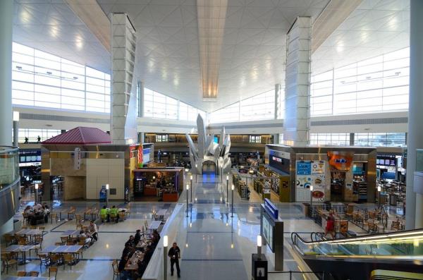 Dallas Fort Worth International Airport